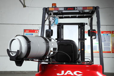 Çin JAC Oturmak 1.8 Ton LPG Forklift Kamyon Yüksek Performanslı Düşük Emisyon Fabrika